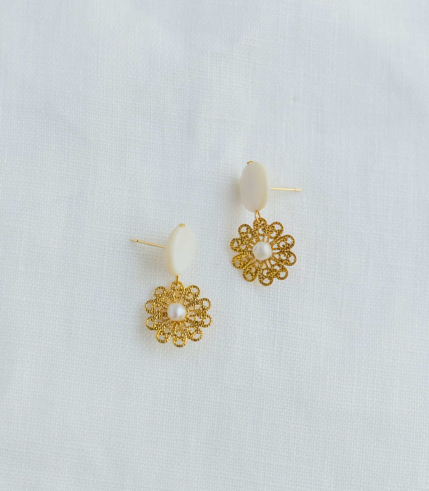 Flores Mini Earrings - Arete