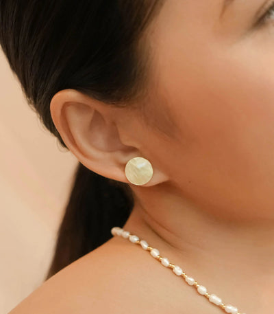 Capiz Shell Stud Earrings - Arete