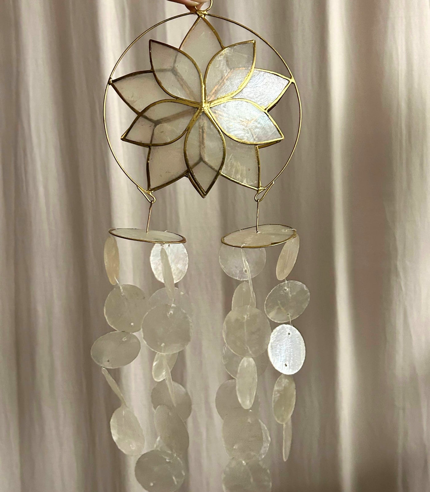 Pasko Capiz Chime Ornaments 5 - Poinsettia - Cambio & Co