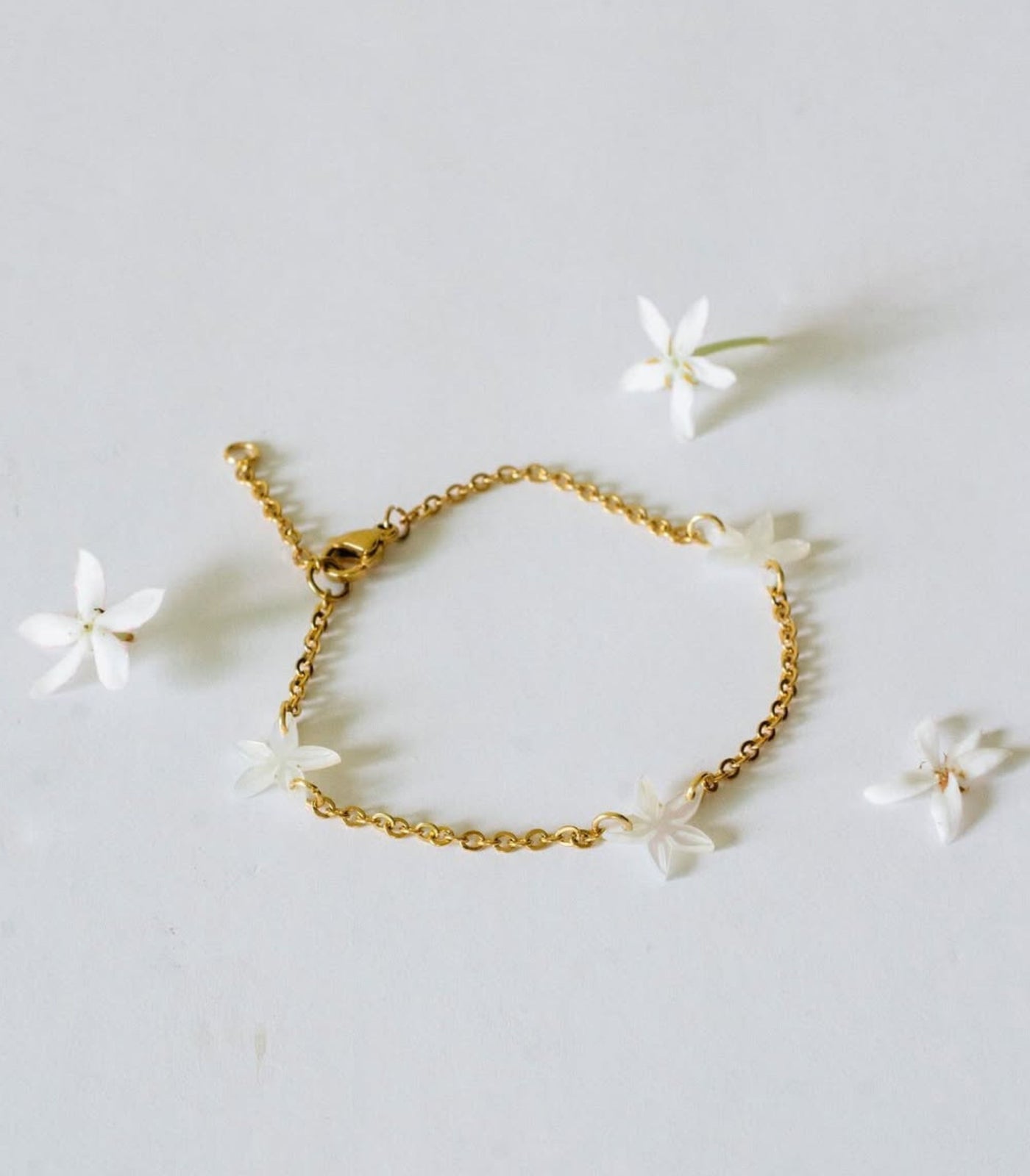 Tres Santan Mother of Pearl Flower Bracelet - Lily Jewelry