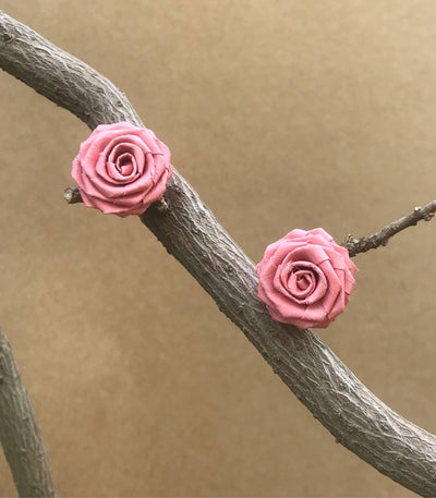 Handwoven Rosas Palm Leaf Earrings - Blush Pink - Punique
