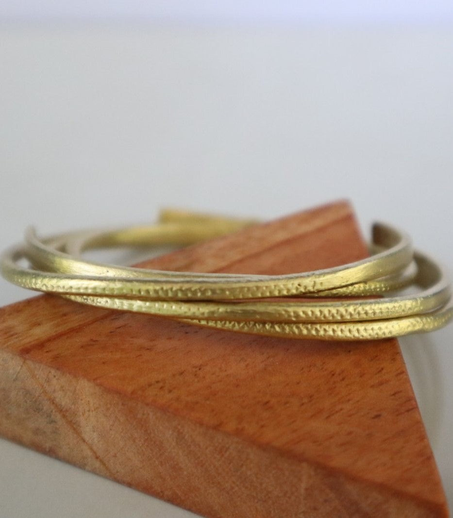 Bluso Nbak Brass Bangle - Sesotunawa