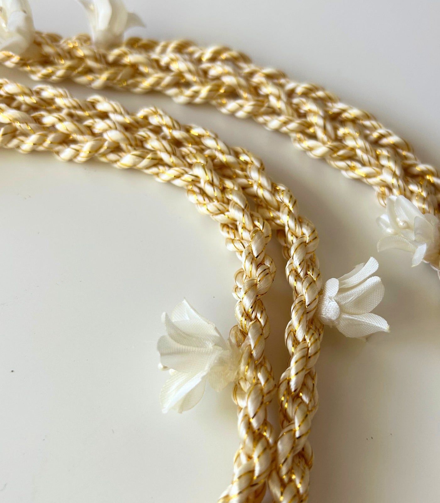 Golden Bloom Yugal Unity Cord