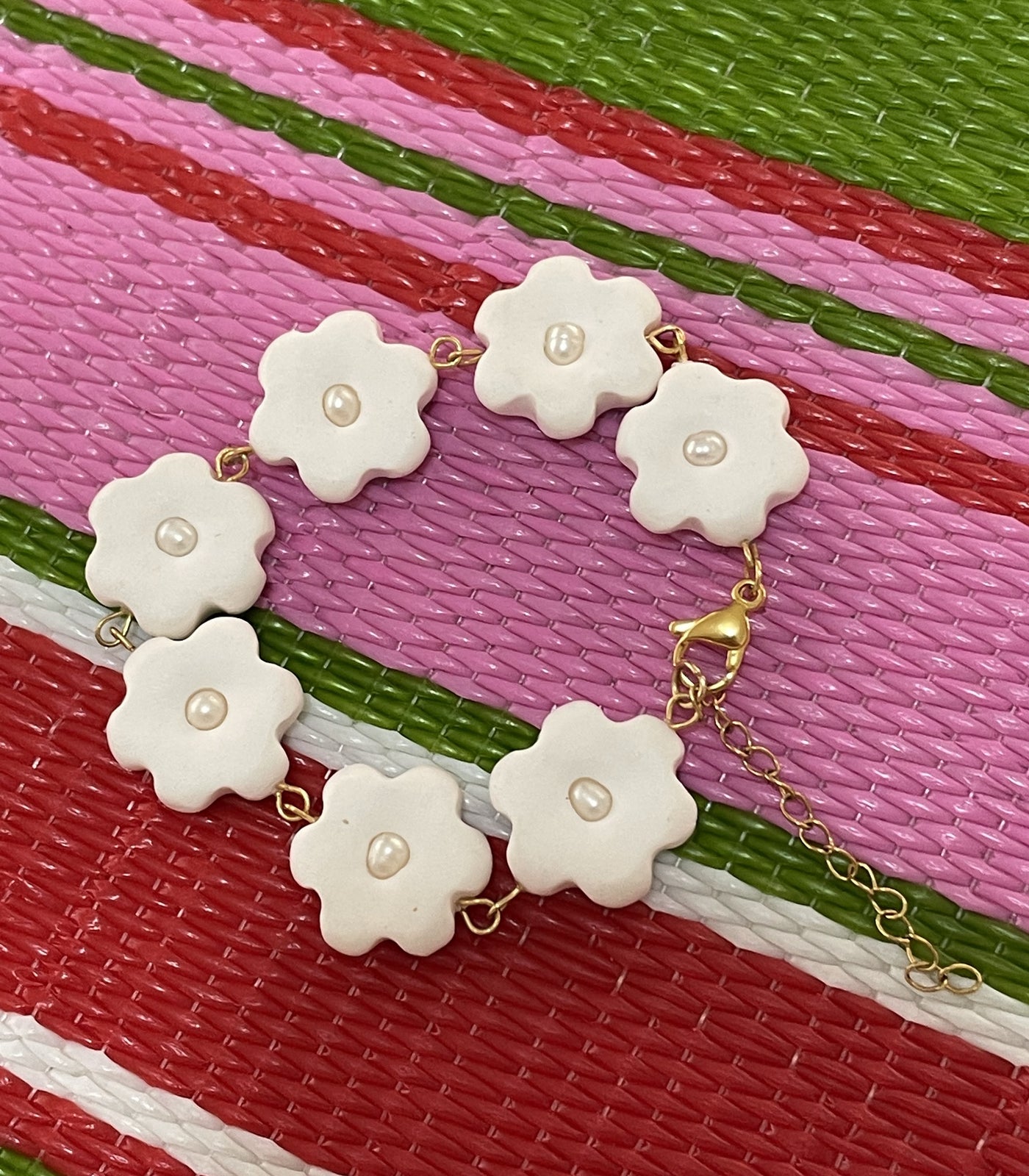 Pearly Sampaguita Bracelet - Tropik Beatnik