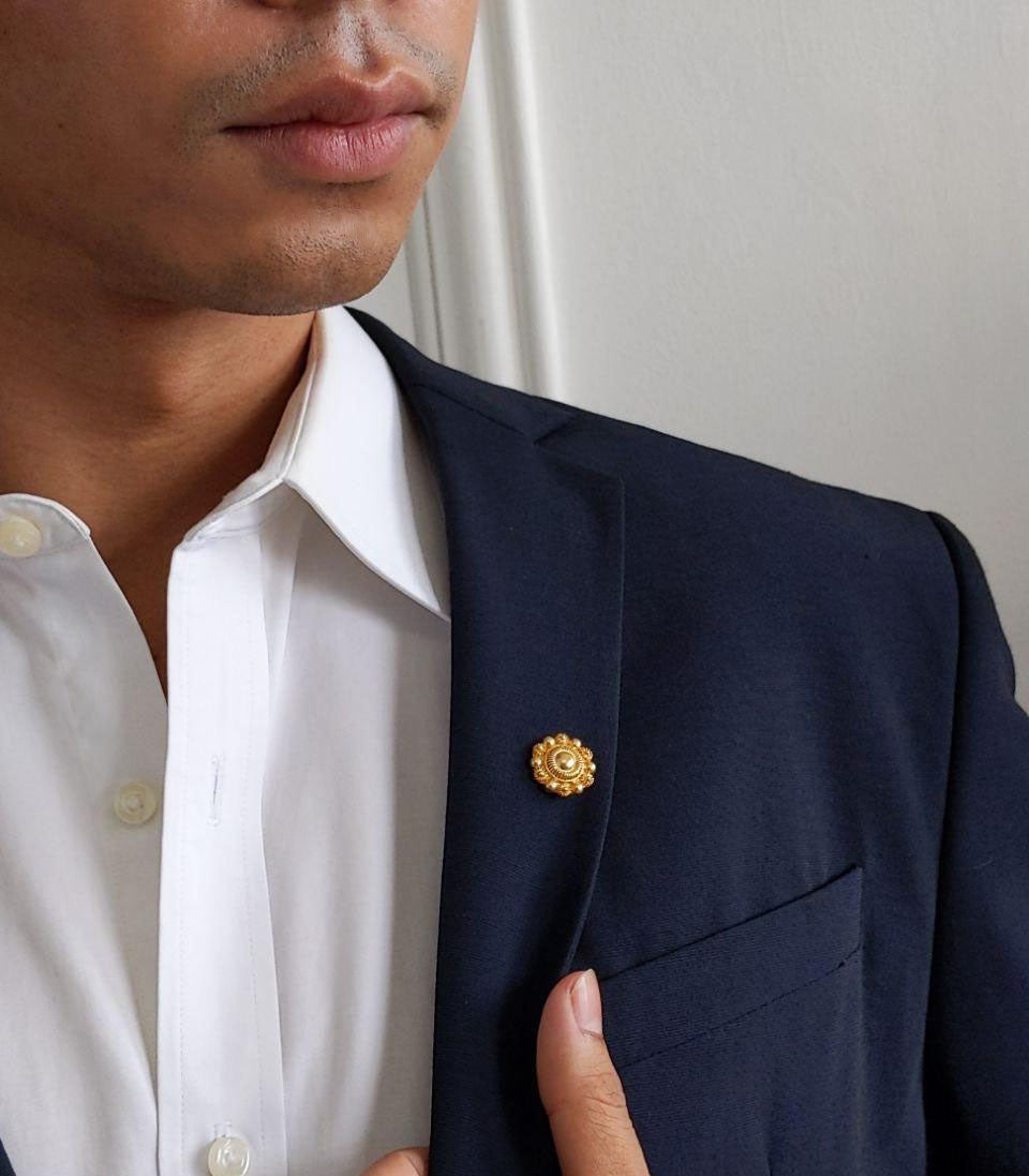 Bernie Gold Filigree Suit Lapel Pin - AMAMI