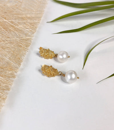 Estela 6 Rosita Pearl Drop Earrings - AMAMI