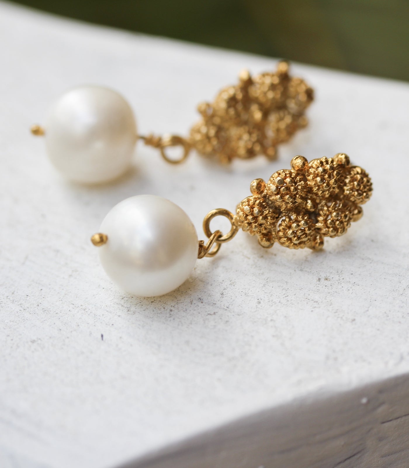 Estela 6 Rosita Pearl Drop Earrings - AMAMI