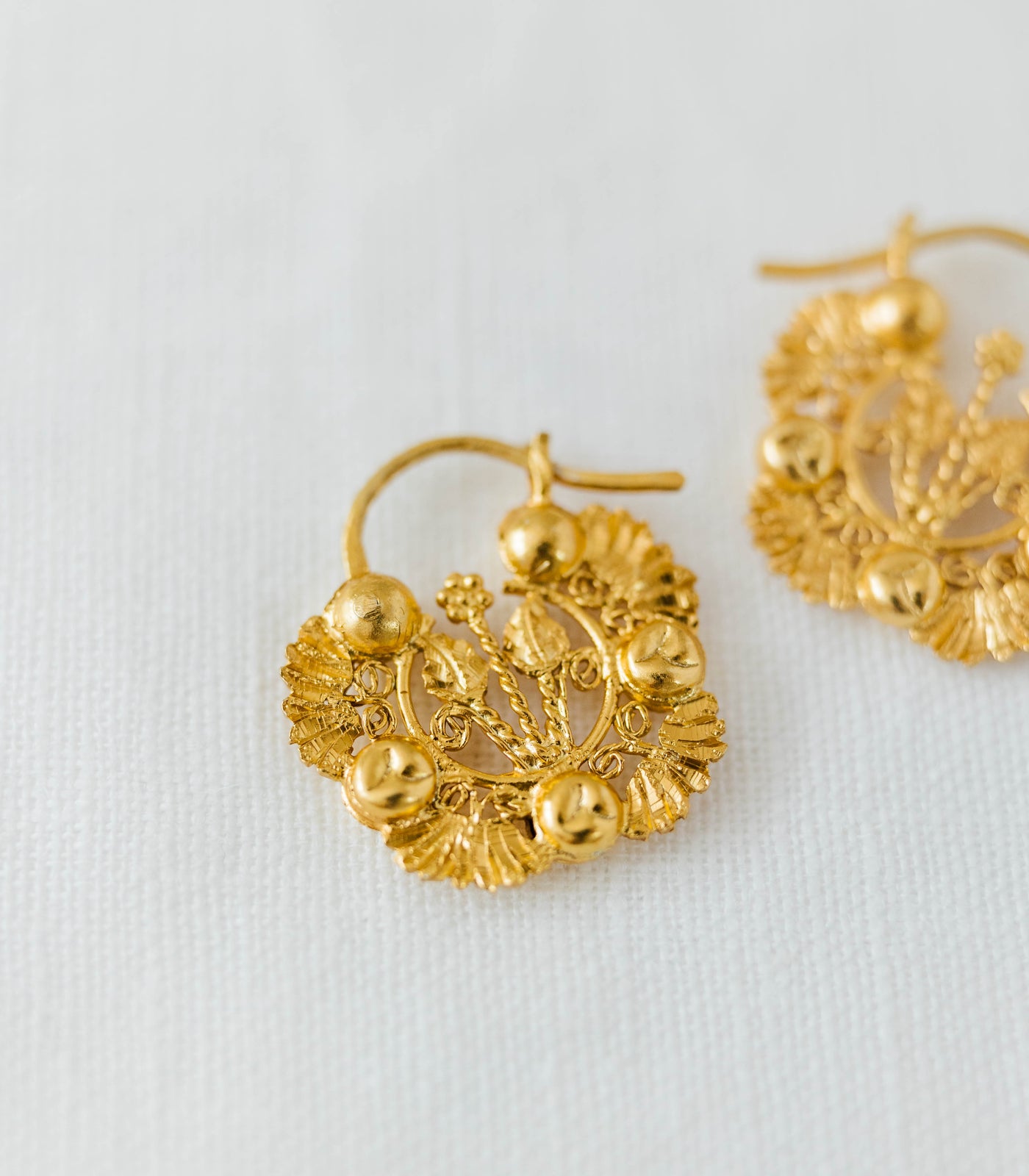 Felicia Creolla Earrings - AMAMI