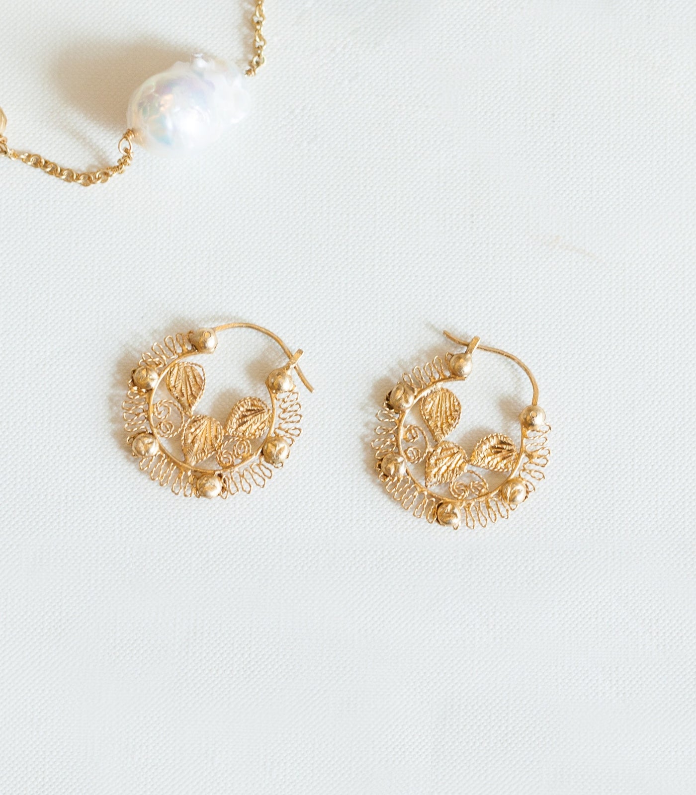 Leona Creolla Earrings - AMAMI