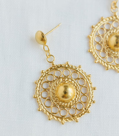 Lucy Gold Earrings - AMAMI