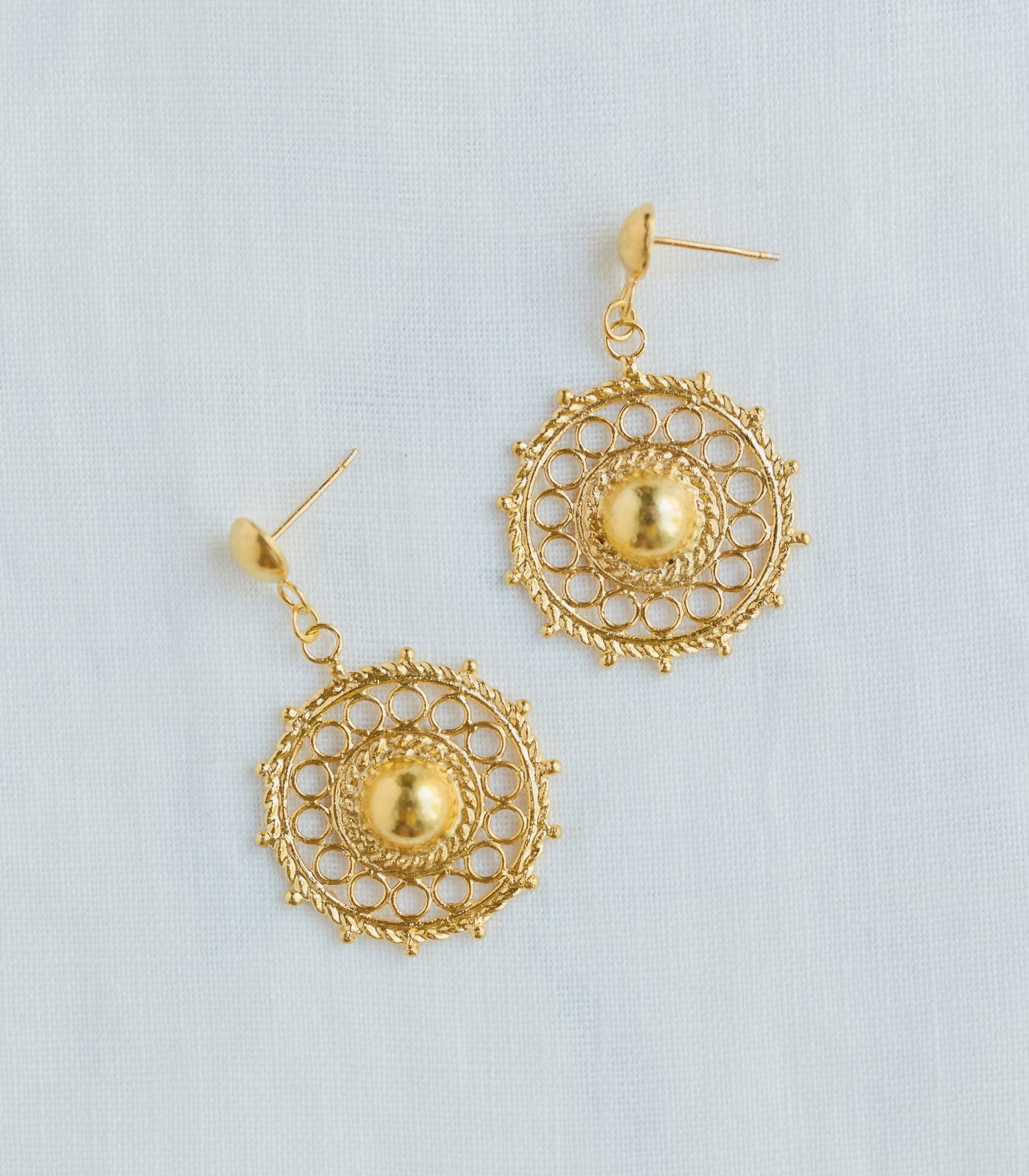 Lucy Gold Earrings - AMAMI