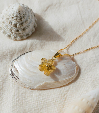 Sampaguita Minimalist Pendant Necklace in Gold- AMAMI