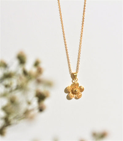 Sampaguita Minimalist Pendant Necklace in Gold - AMAMI