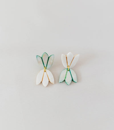 Assymetrical Guita Drop Earrings - Arete