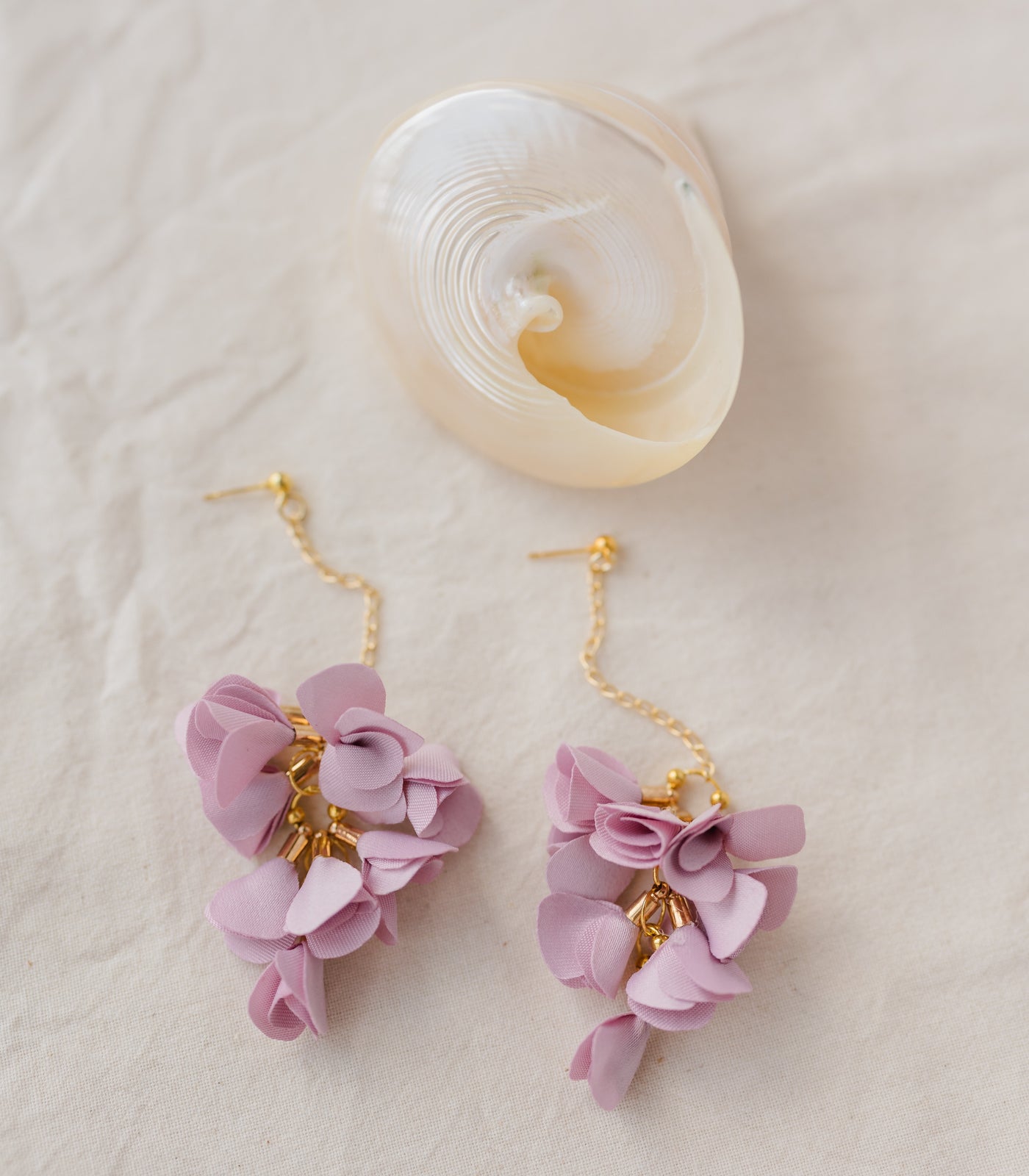 Bloom Drop Earrings  - Lilac - Arete