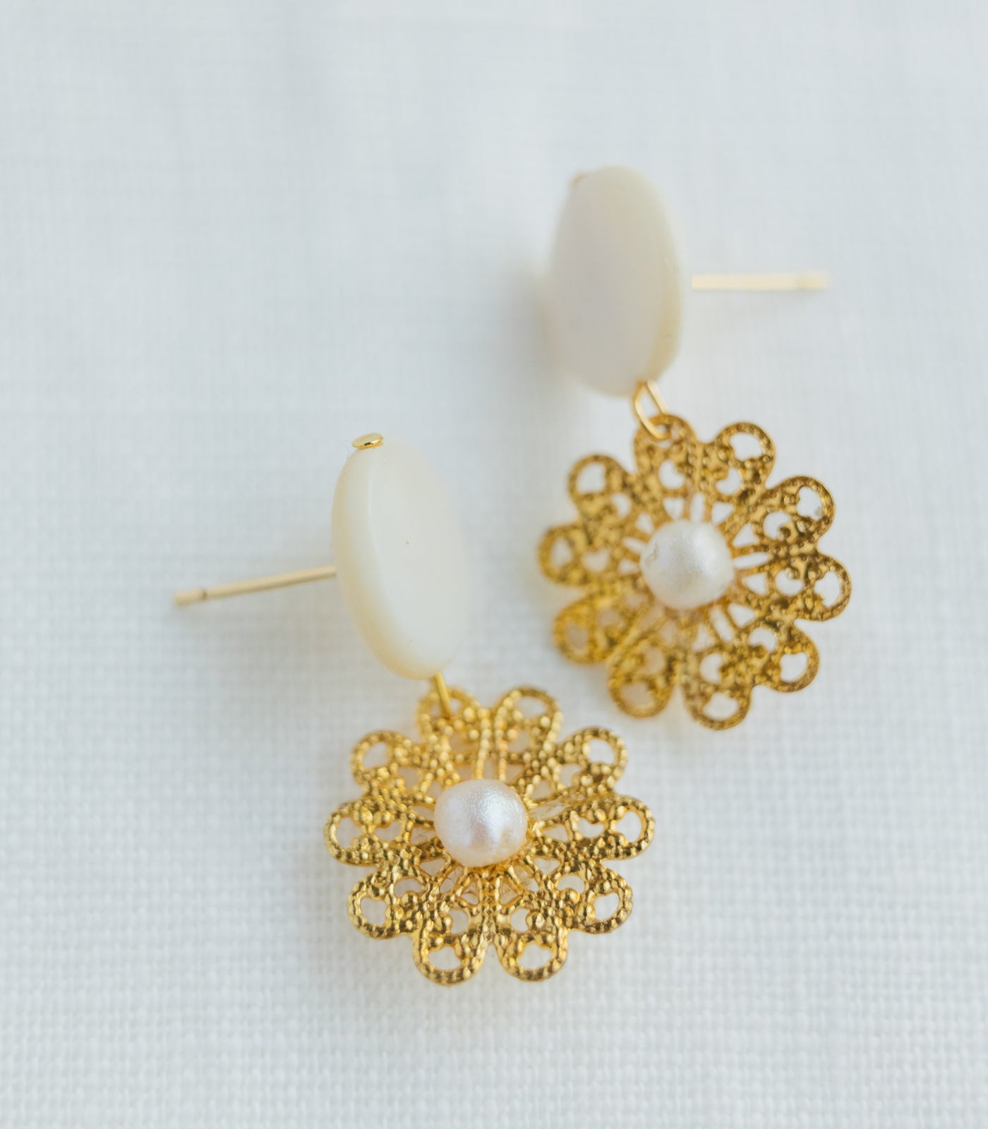 Flores Mini Earrings - Arete