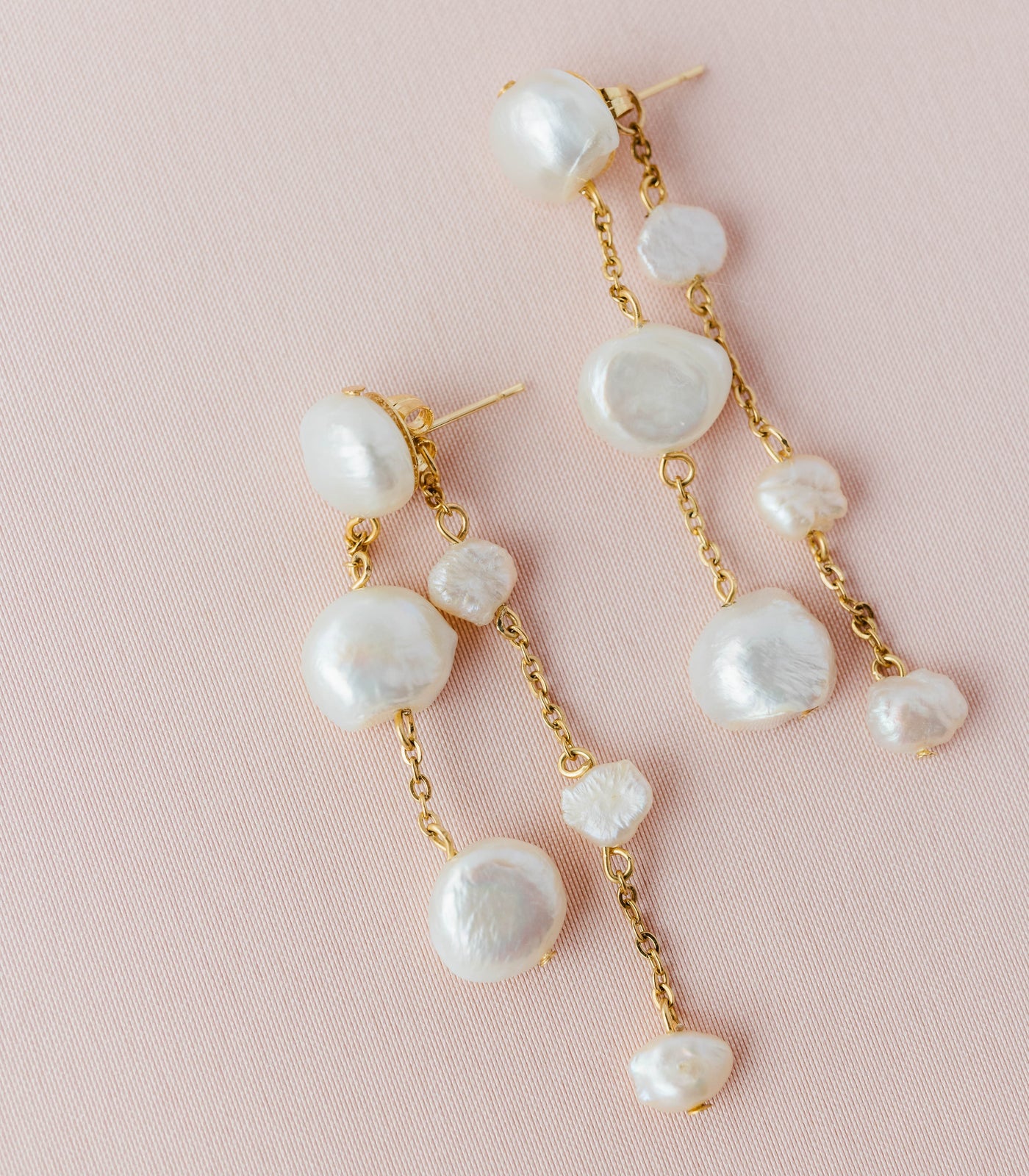 Guijo Double Drop Pearl Earrings - Arete