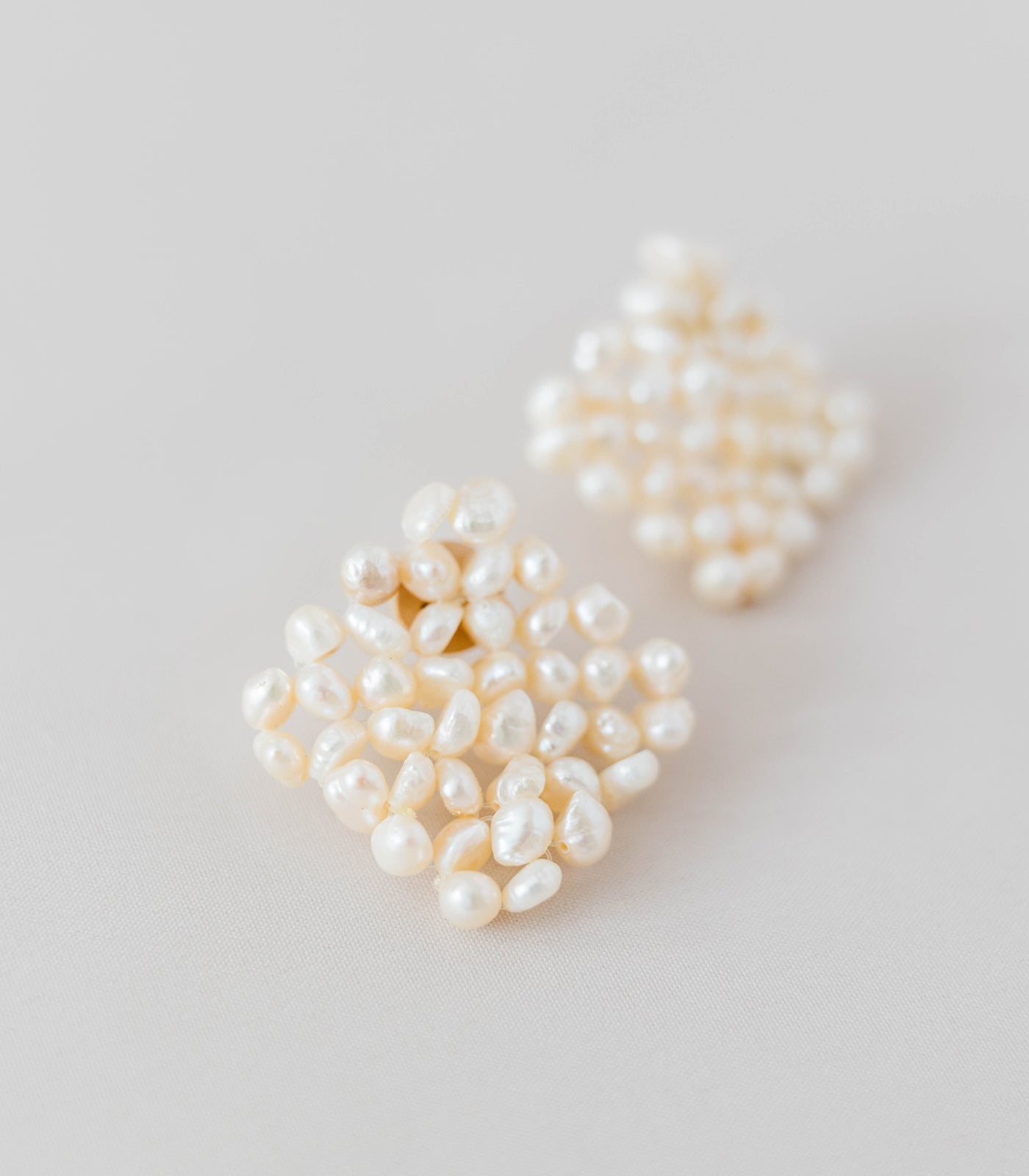 Weave Pearl Earrings  - Arete