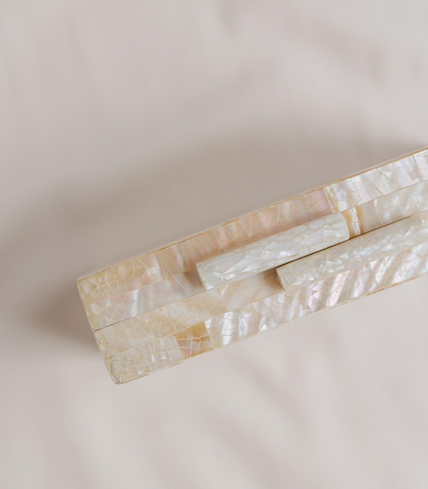 Jules Shell Clutch in Macabebe - Island Girl