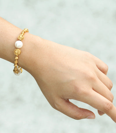 Pearl Tambourine Bracelet - AMAMI