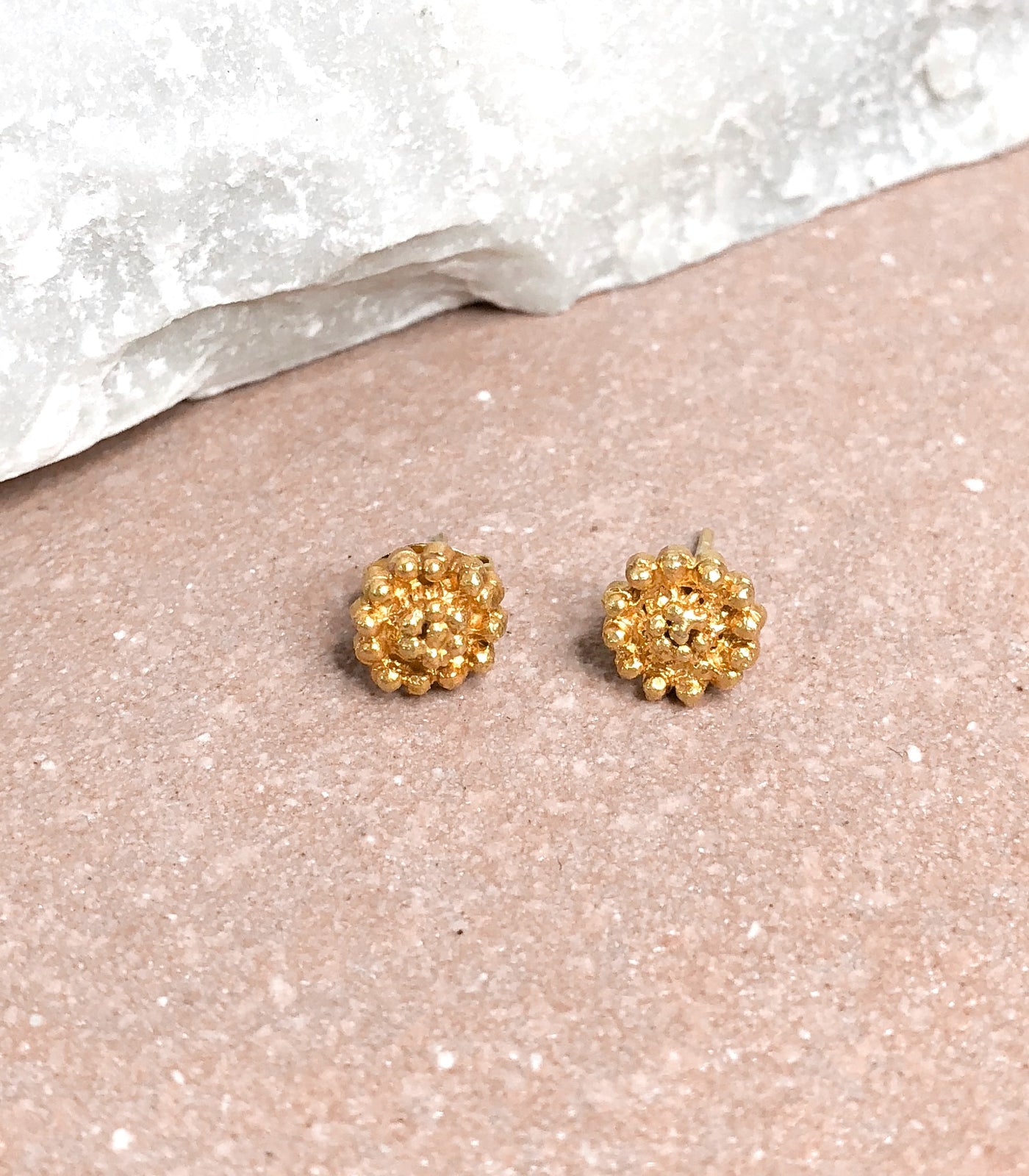 Mara Rosita Studs on a table - AMAMI